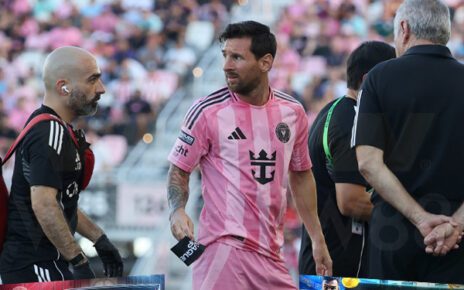 W88-Malaysia-Lionel-Messi-Injured-During-Inter-Miami-vs-Necaxa-In-Leagues-Cup-2025